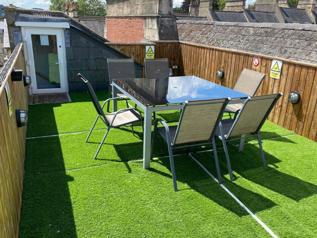 Bath Roof Terrace Apartment, City Centre, Sleeps Up To 8 Exterior photo