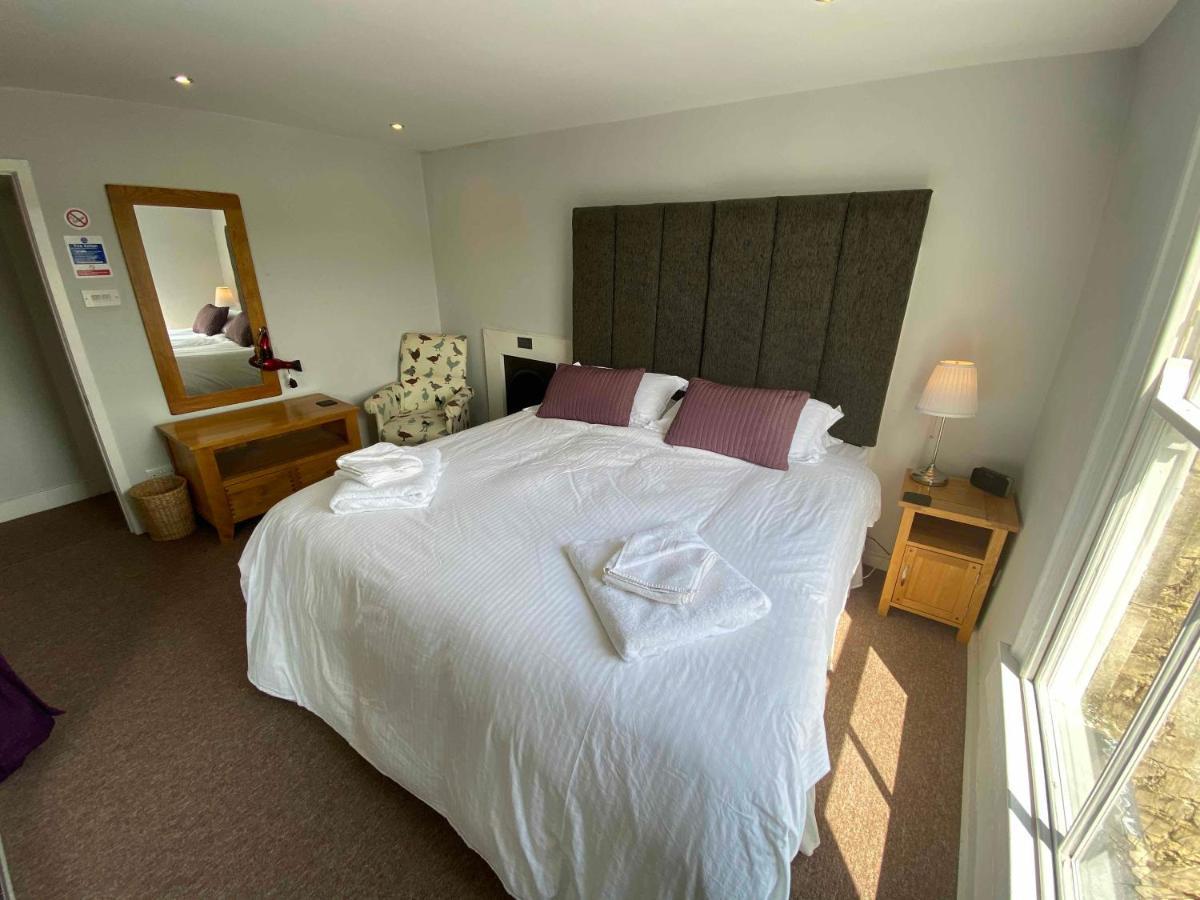 Bath Roof Terrace Apartment, City Centre, Sleeps Up To 8 Exterior photo