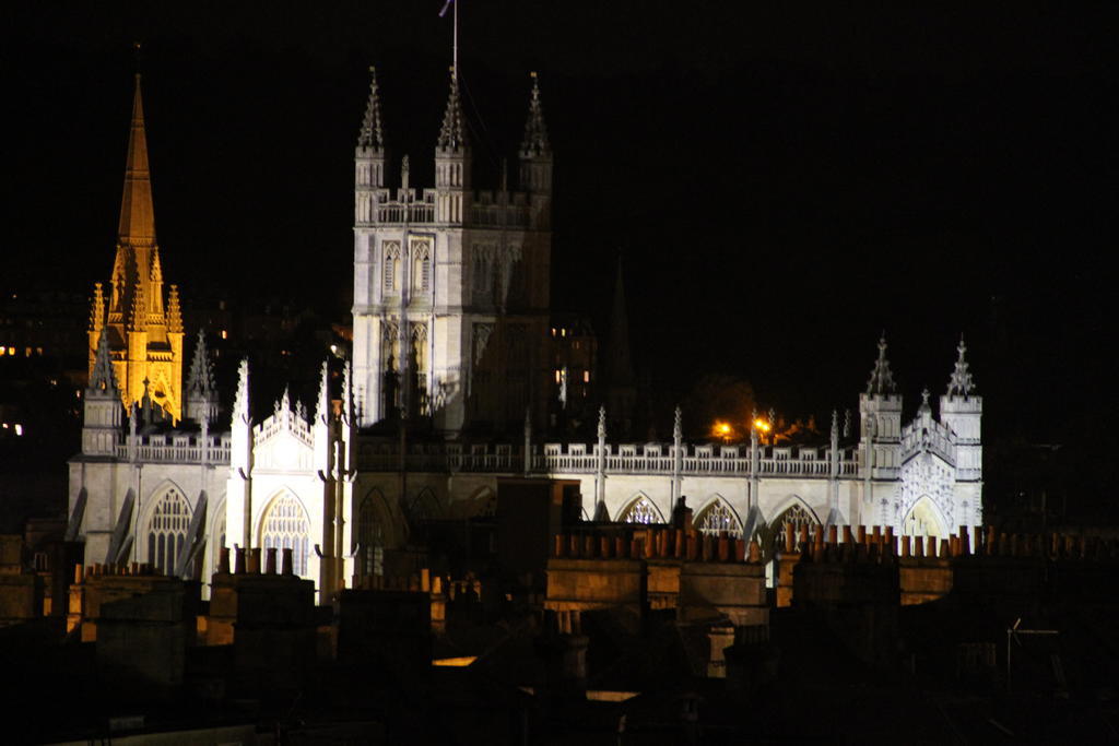 Bath Roof Terrace Apartment, City Centre, Sleeps Up To 8 Exterior photo